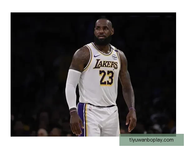 新赛季詹姆斯主动牺牲重塑湖人争冠格局或成雷霆马刺最强拦路虎